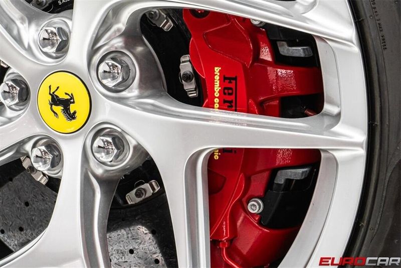 Used 2019 Ferrari 812 Superfast *HISTORICAL PAINT * IMMACULATE CONDITION*Image 22