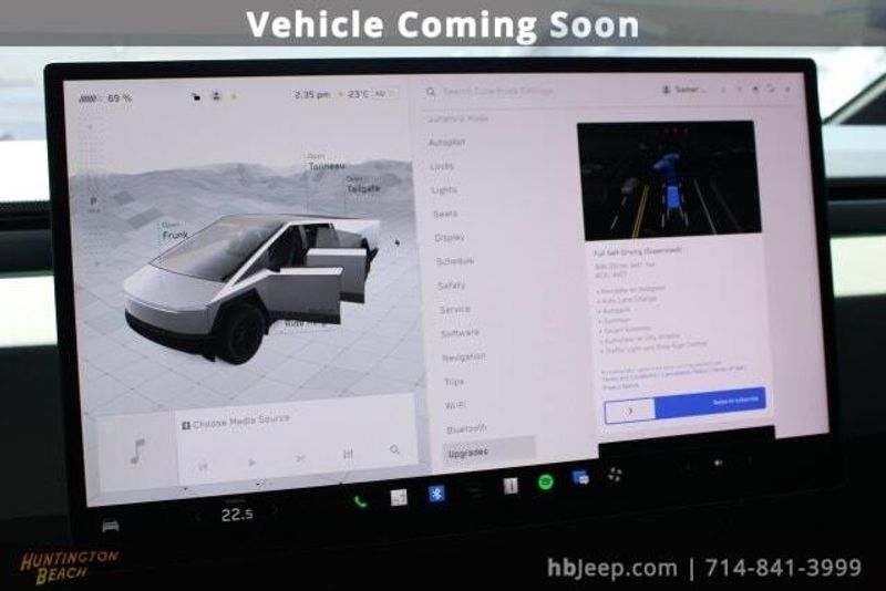 2024 Tesla Cybertruck BaseImage 29