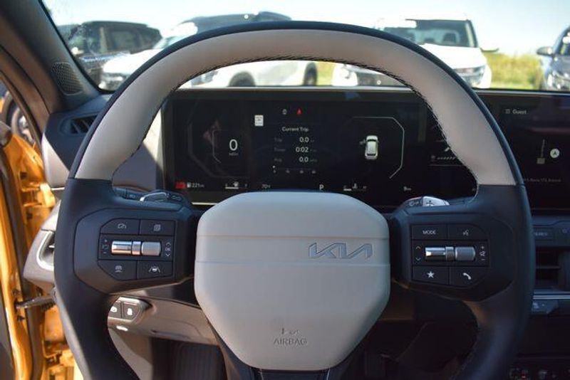 New 2026 Kia K4 GT-LineImage 30