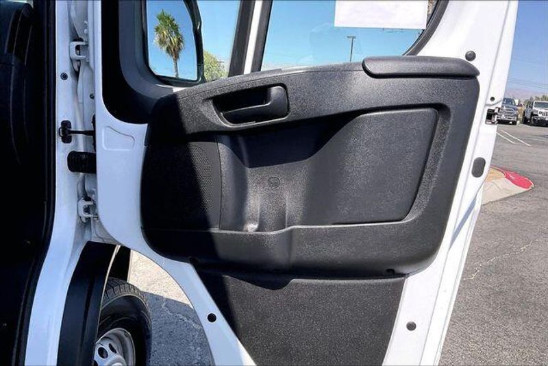 Used 2025 RAM ProMaster 2500 High RoofImage 23
