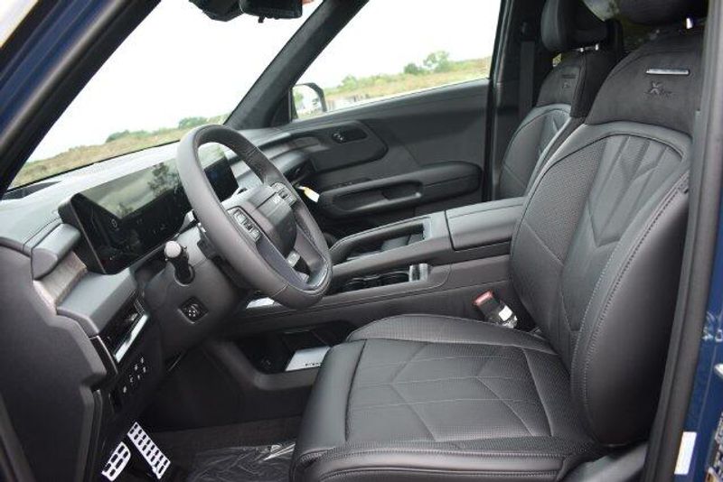 New 2027 Kia Telluride Hybrid X-Line SX PrestigeImage 28