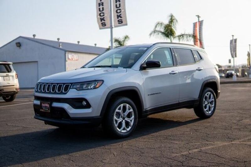 New 2025 Jeep Compass LatitudeImage 3
