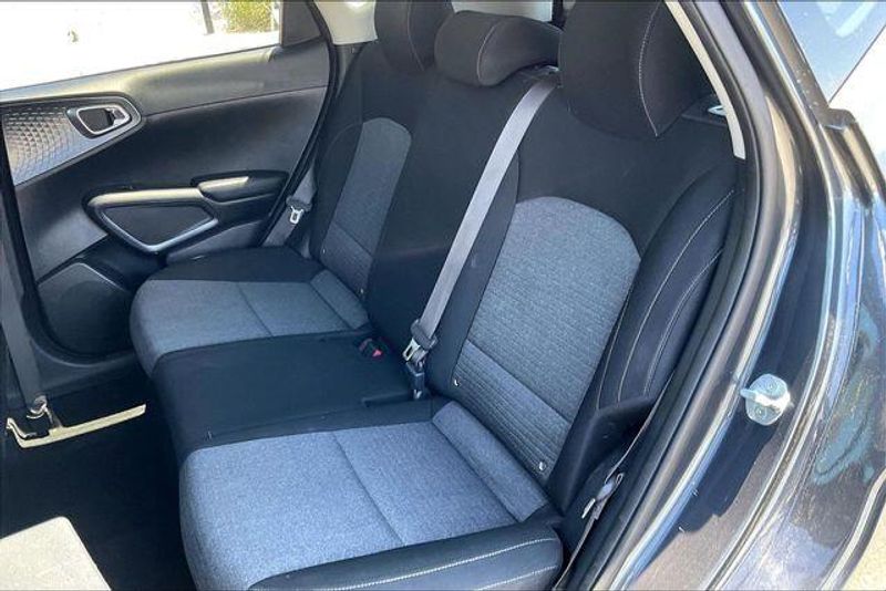 Used 2021 Kia Soul SImage 25