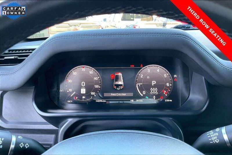 Used 2024 Land Rover Defender X-Dynamic SEImage 20