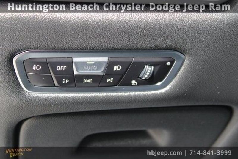 2020 BMW X7 xDrive40iImage 14