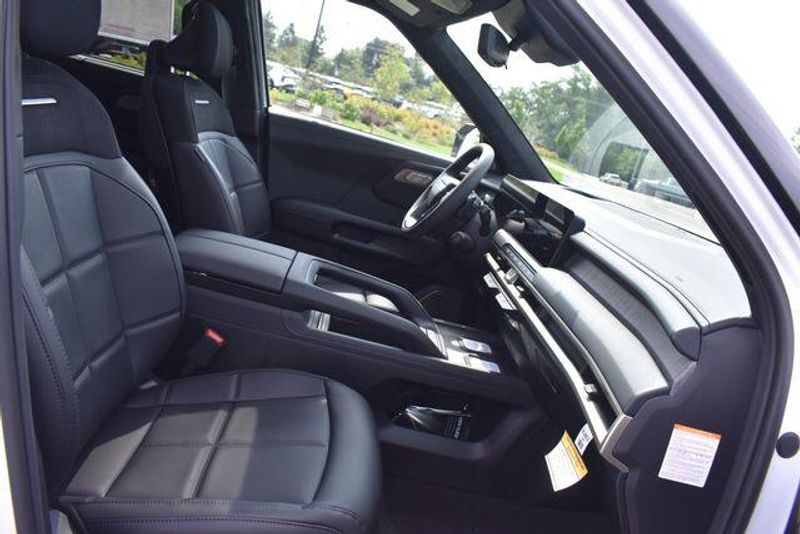 New 2027 Kia Telluride Hybrid SX PrestigeImage 15