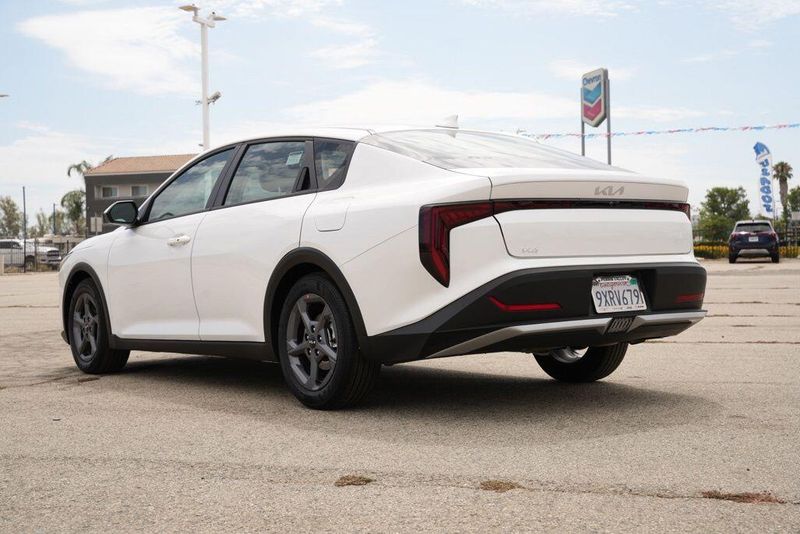 Used 2026 Kia K4 LXSImage 5