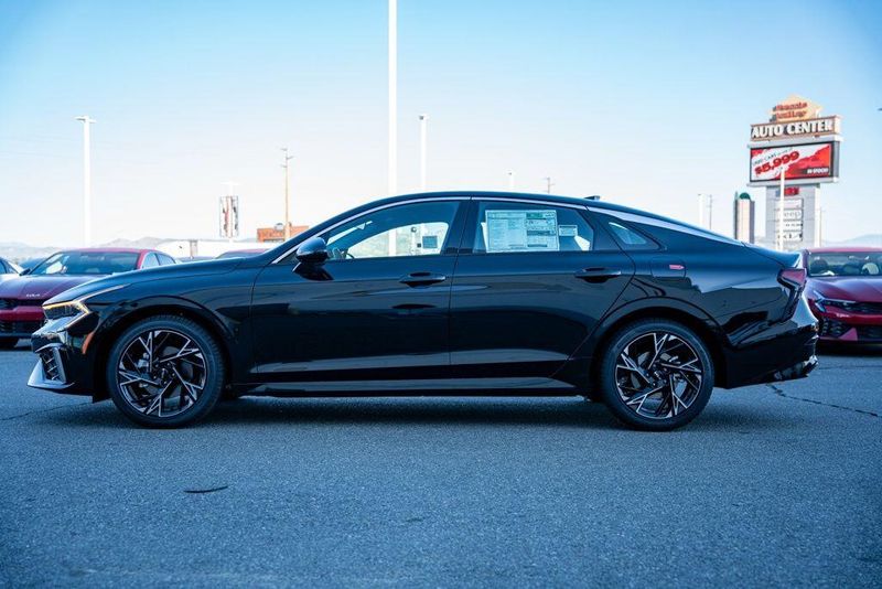New 2026 Kia K5 GT-LineImage 5