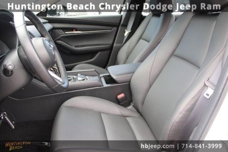 2024 Mazda Mazda3 2.5 S Select SportImage 32
