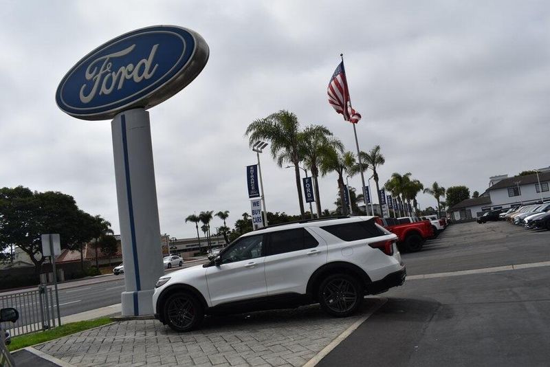 New 2025 Ford Explorer STImage 23