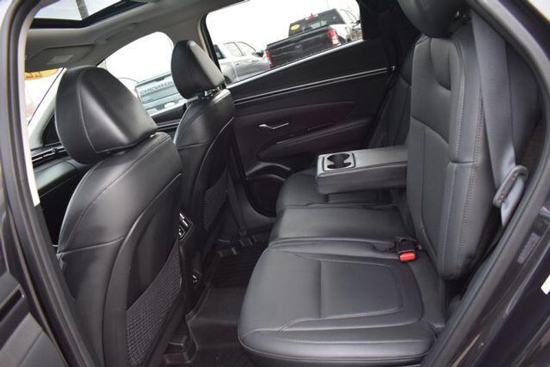 Used 2022 Hyundai Tucson SELImage 19