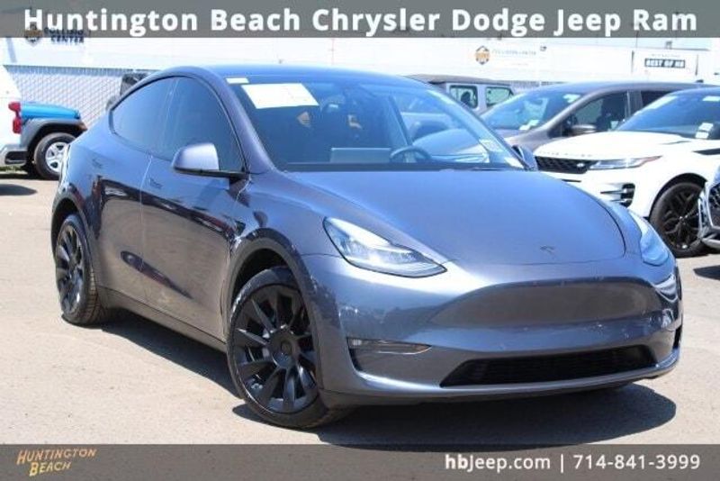 2021 Tesla Model Y Long RangeImage 1