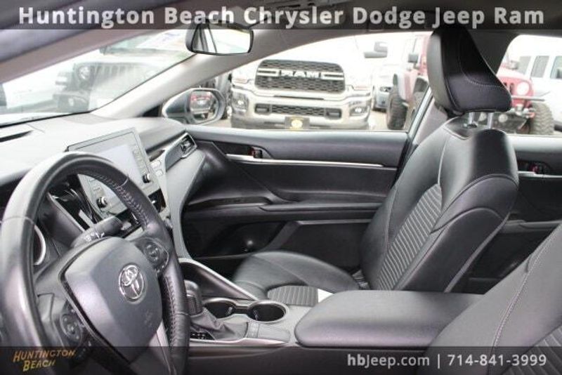 2023 Toyota Camry SEImage 32