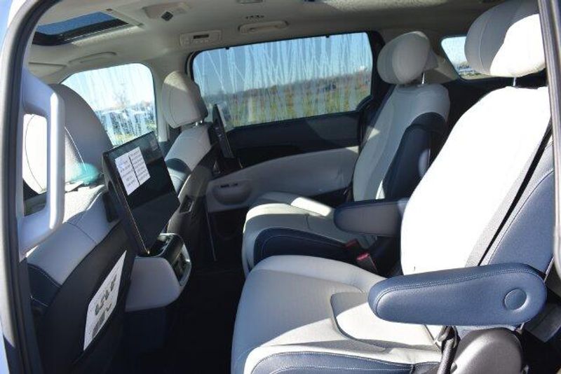 New 2026 Kia Carnival SX PrestigeImage 23