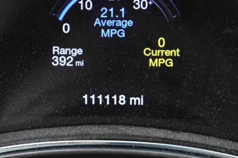 Used 2020 Jeep Grand Cherokee LaredoImage 16
