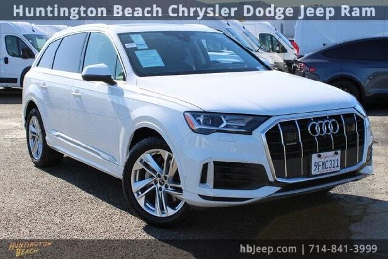 2023 Audi Q7 55 Premium PlusImage 1