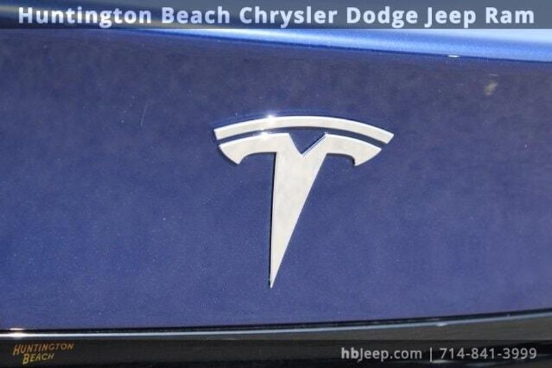 2023 Tesla Model S BaseImage 6