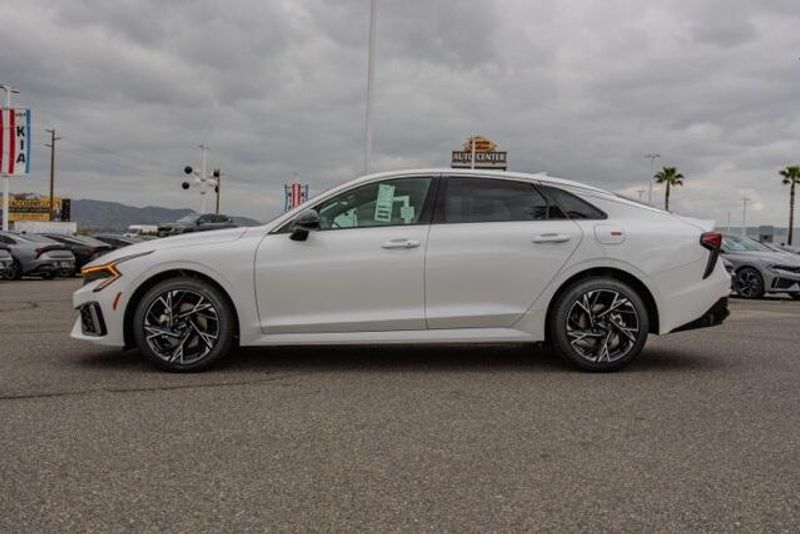 2025 Kia K5 GT-LineImage 4