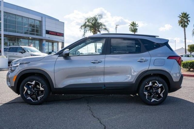 New 2026 Kia Seltos LXImage 4