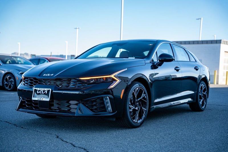 New 2026 Kia K5 GT-LineImage 3