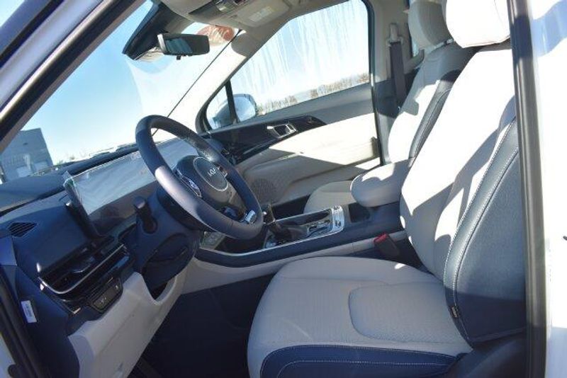 New 2026 Kia Carnival SX PrestigeImage 28