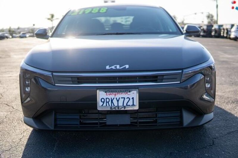 2025 Kia K4 LXImage 2