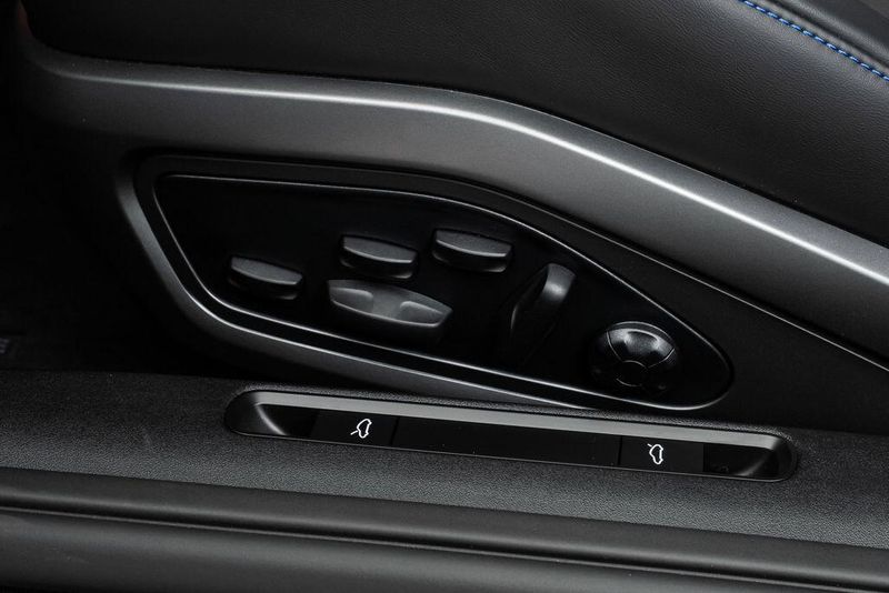 2025 Porsche 911 GT3 *ADAPTIVE SPORT SEATS PLUS * FRONT AXLE LIFT*Image 49