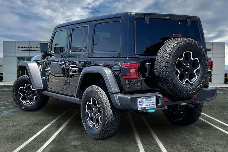 Used 2023 Jeep Wrangler 4xE Rubicon 4xeImage 10
