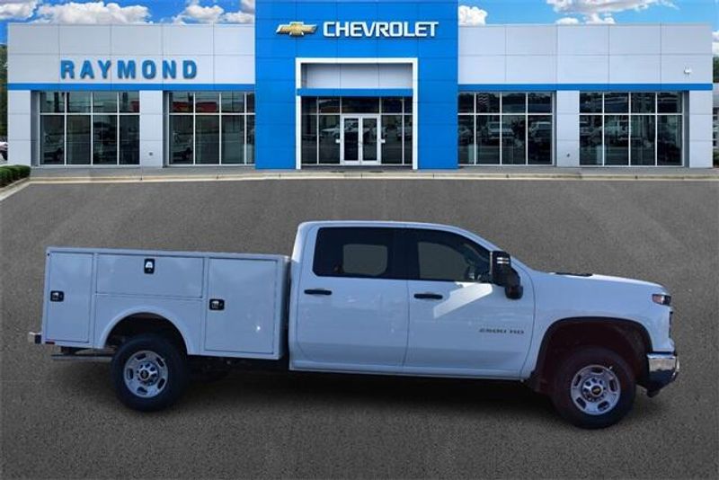 2024 Chevrolet Silverado 2500HD Work TruckImage 2