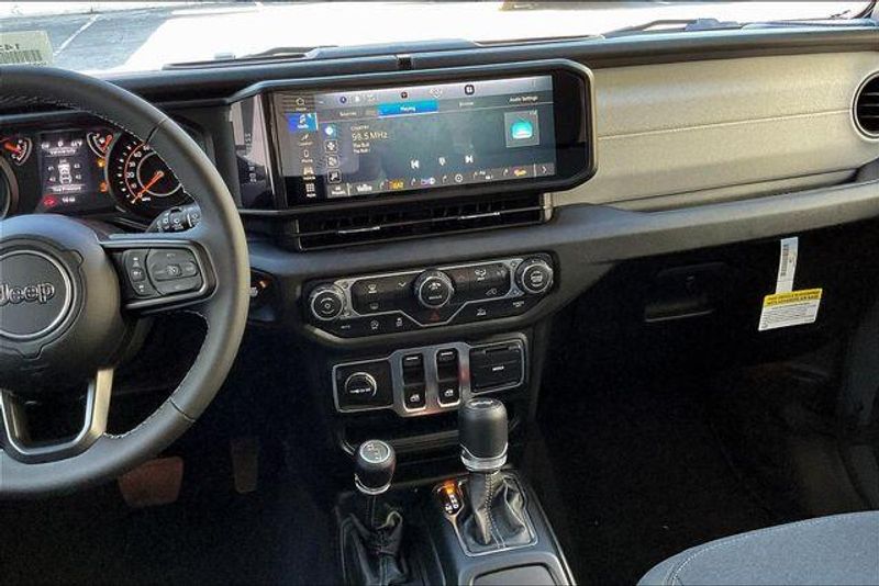 New 2026 Jeep Wrangler 2-door Sport SImage 5