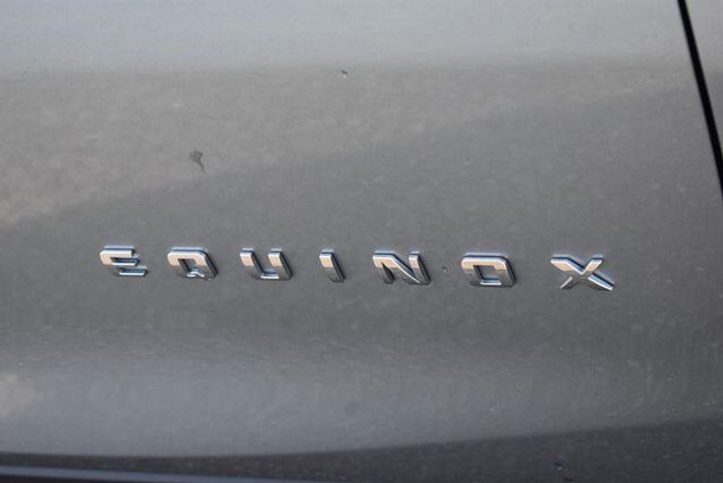 Used 2024 Chevrolet Equinox LTImage 13