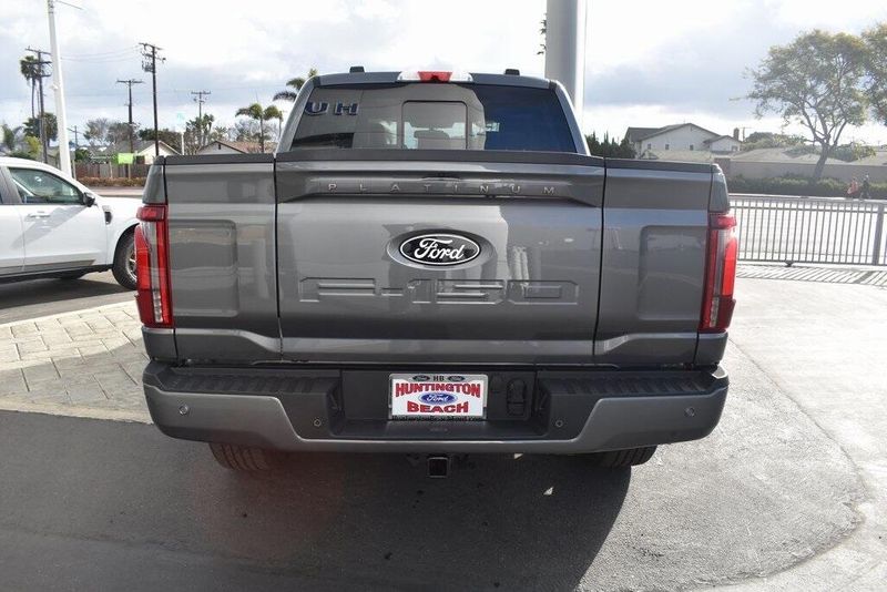 2025 Ford F-150 PlatinumImage 13