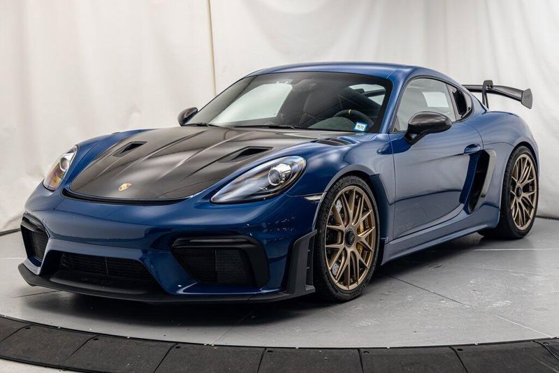 2023 Porsche 718 Cayman GT4 RSImage 1