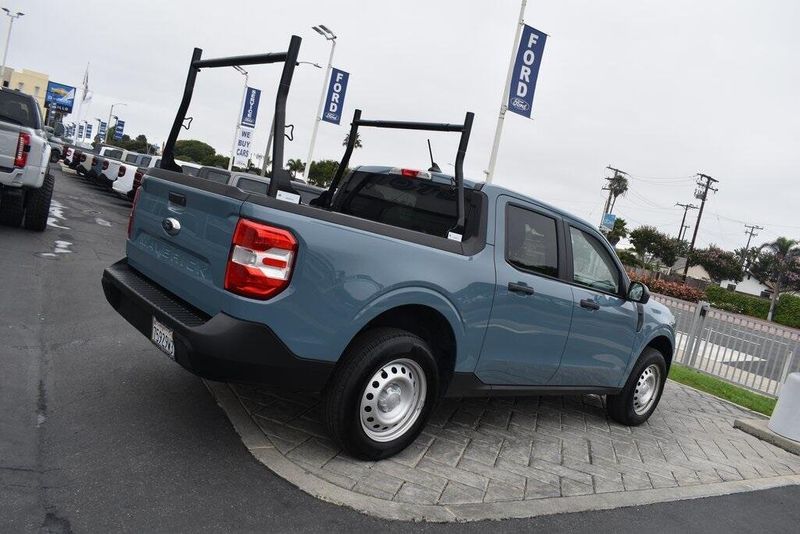Used 2023 Ford Maverick XLImage 2