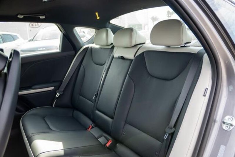 New 2025 Kia K4 GT-Line TurboImage 15