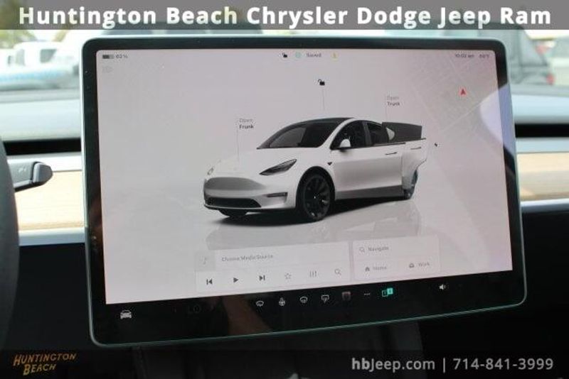 2023 Tesla Model Y Long RangeImage 17