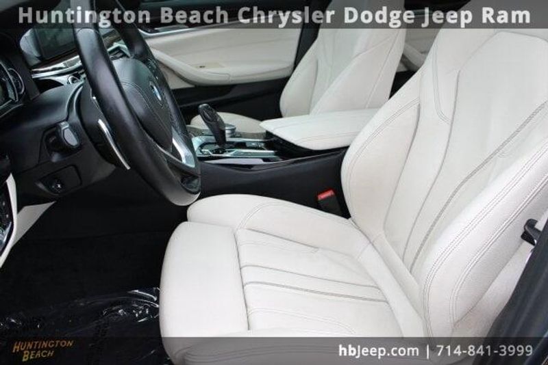 2018 BMW 5 Series 530iImage 32