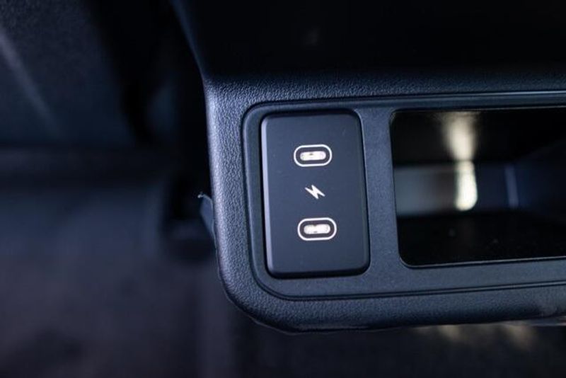 New 2025 Kia K4 EXImage 16