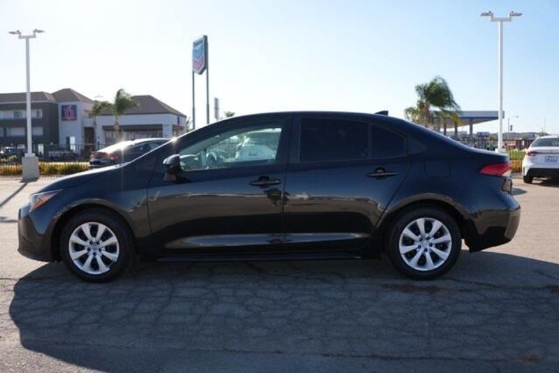 Used 2022 Toyota Corolla LEImage 4