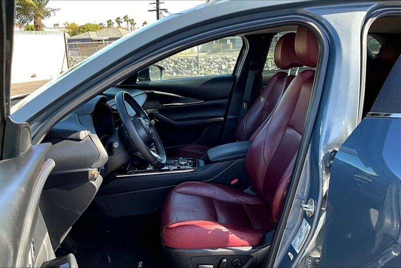 2022 Mazda CX-30 2.5 S Carbon EditionImage 14