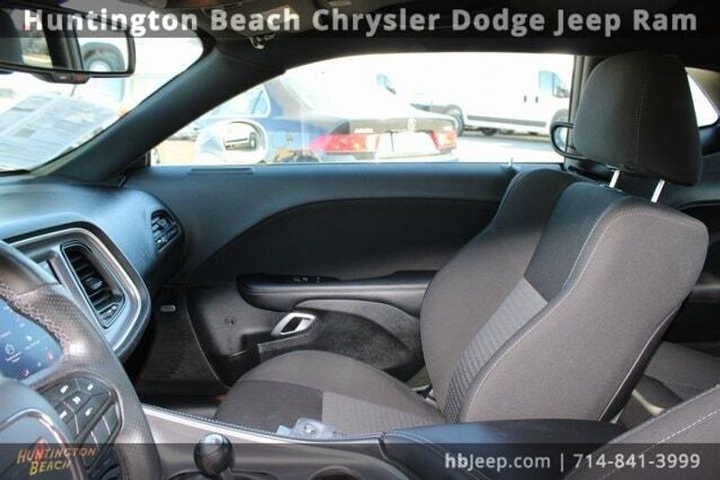 2022 Dodge Challenger R/TImage 39