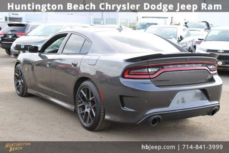 2019 Dodge Charger R/T Scat PackImage 3
