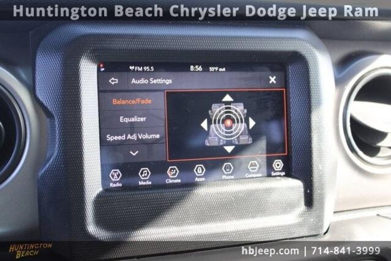 2021 Jeep Wrangler Unlimited WillysImage 30