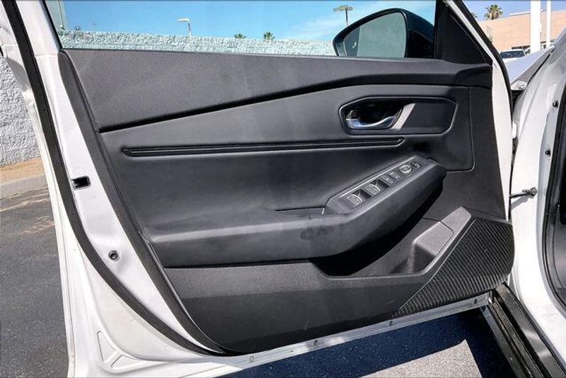 Used 2025 Honda Accord Sedan SEImage 22