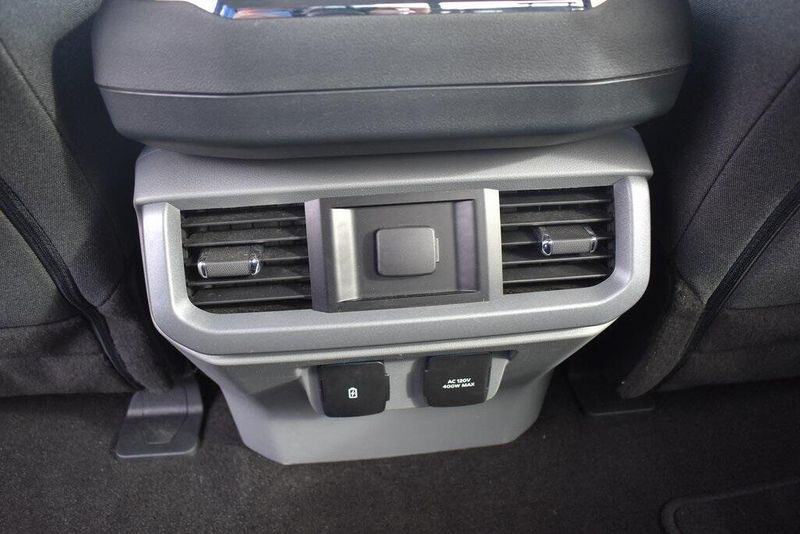 2022 Ford F-150 XLTImage 12
