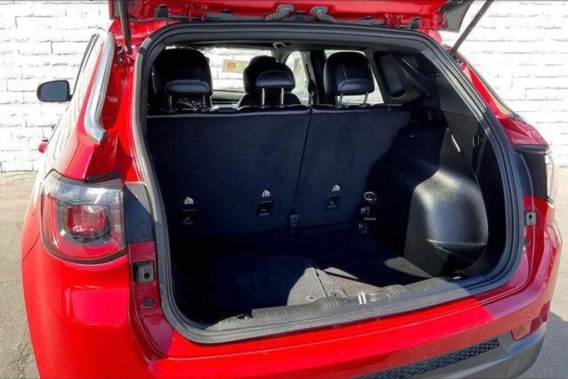 Used 2023 Jeep Compass LatitudeImage 34