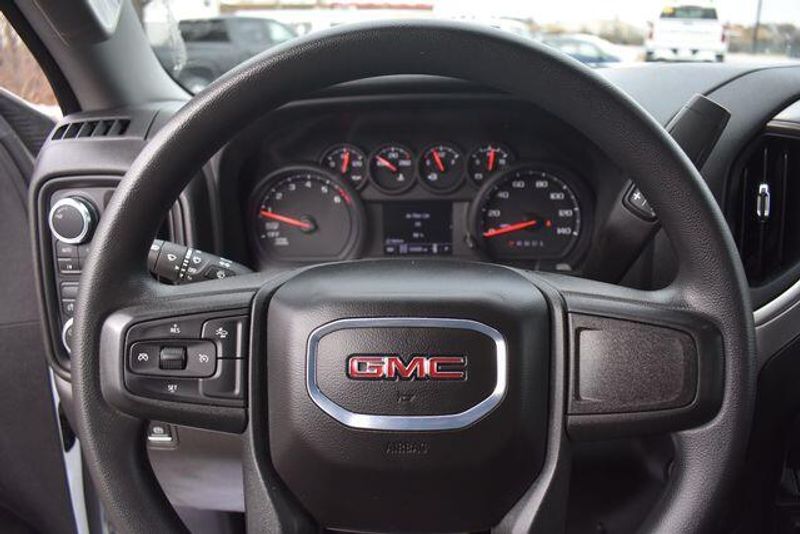 Used 2024 GMC Sierra 1500 ProImage 23
