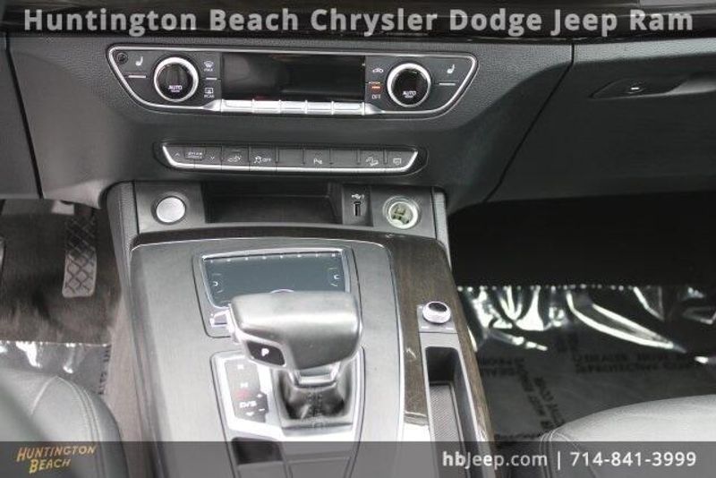 2020 Audi Q5 e 55 PremiumImage 19