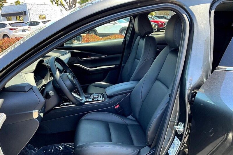 2024 Mazda CX-30 2.5 S Preferred PackageImage 14