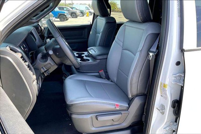 New 2026 RAM 2500 Tradesman Crew Cab 4x4 8